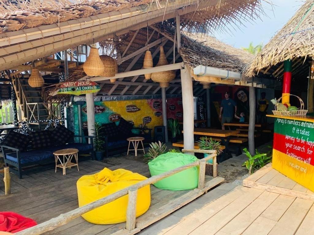 Backpack Beach Hostel & Reggae Bar Galle Extérieur photo